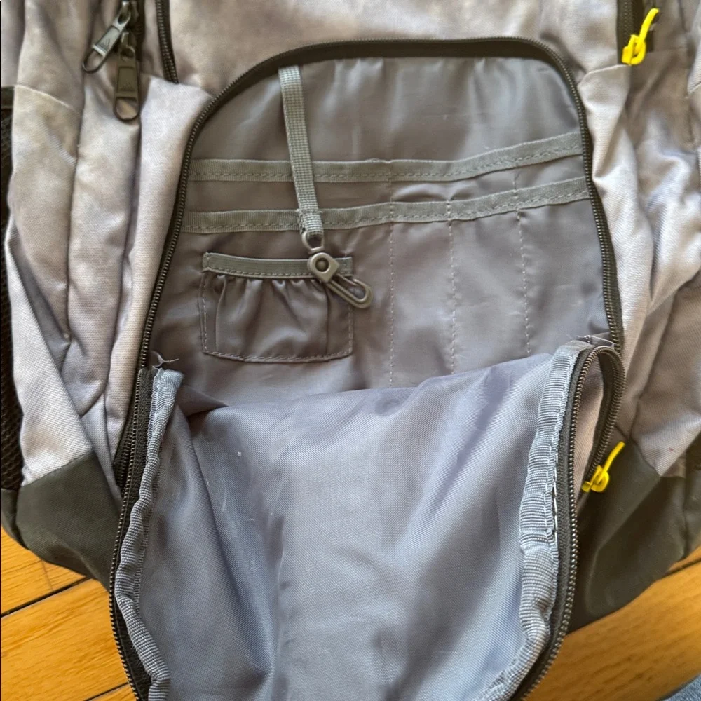 adidas sleek backpack